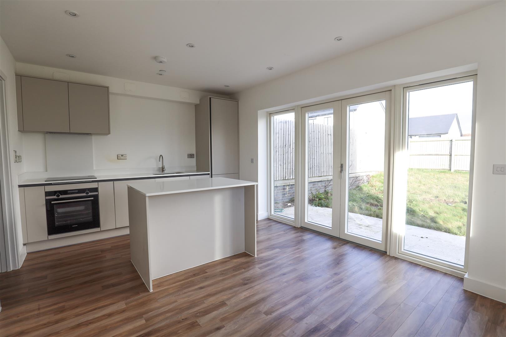 11 Court Close, Cottrell Gardens, Bonvilston, Vale of Glamorgan, CF5 6FX